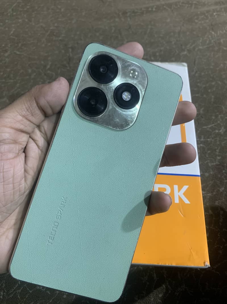Tecno Spark 20C 6