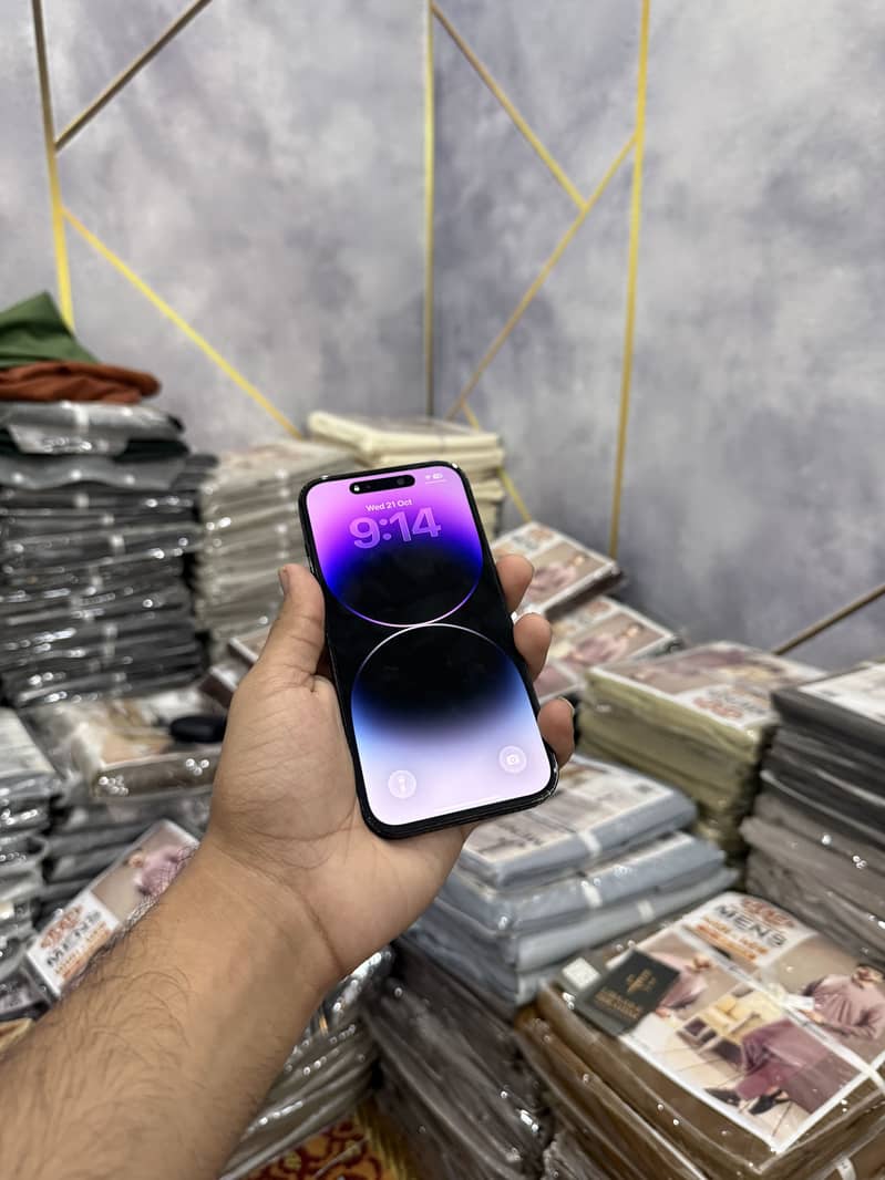 Apple iPhone 14 Pro 2
