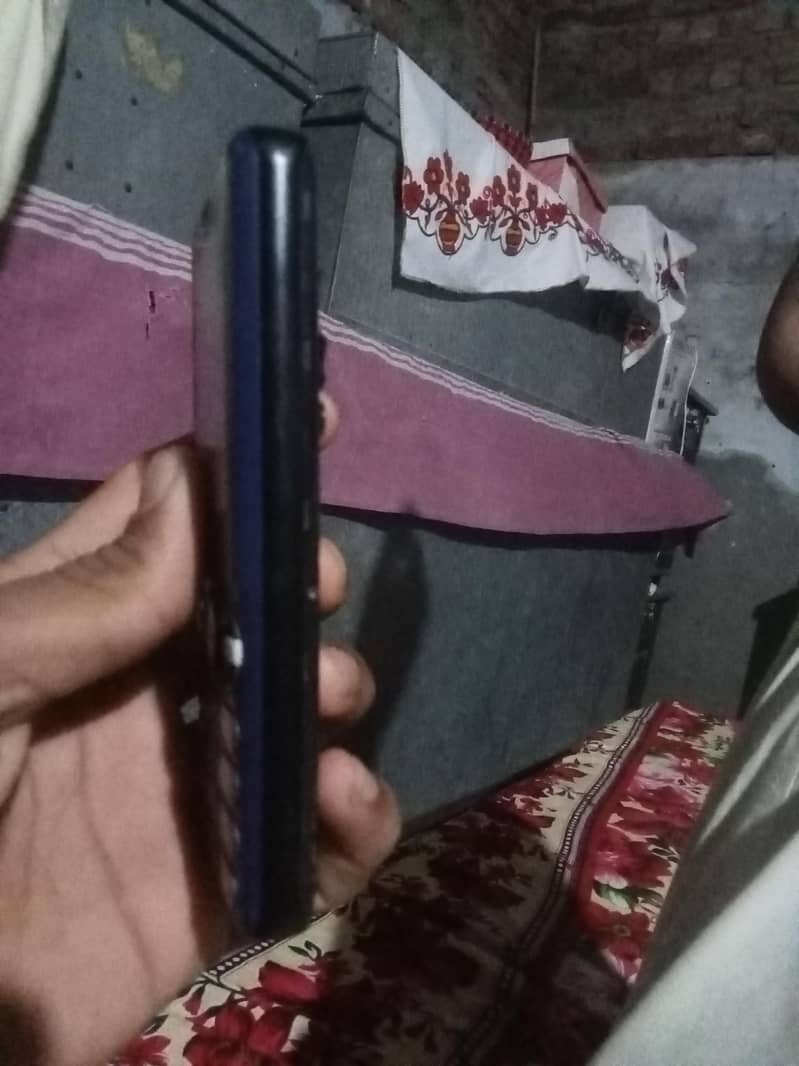 iTel a 2