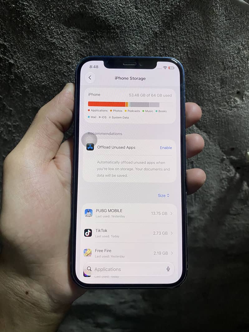 Apple iPhone 12 3