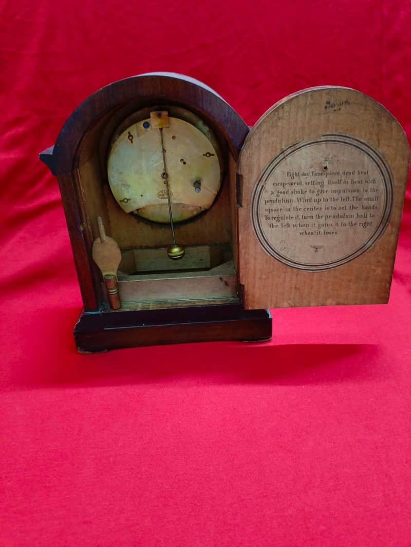 Vintage Table clock 4