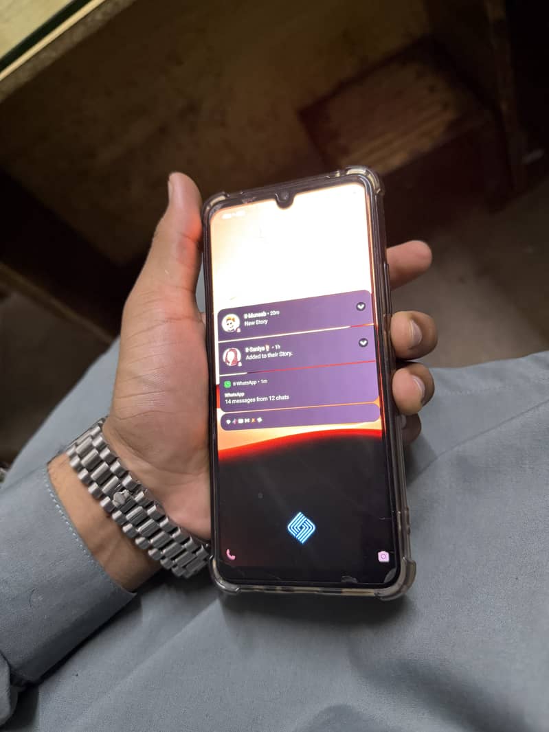 Vivo V21e 1