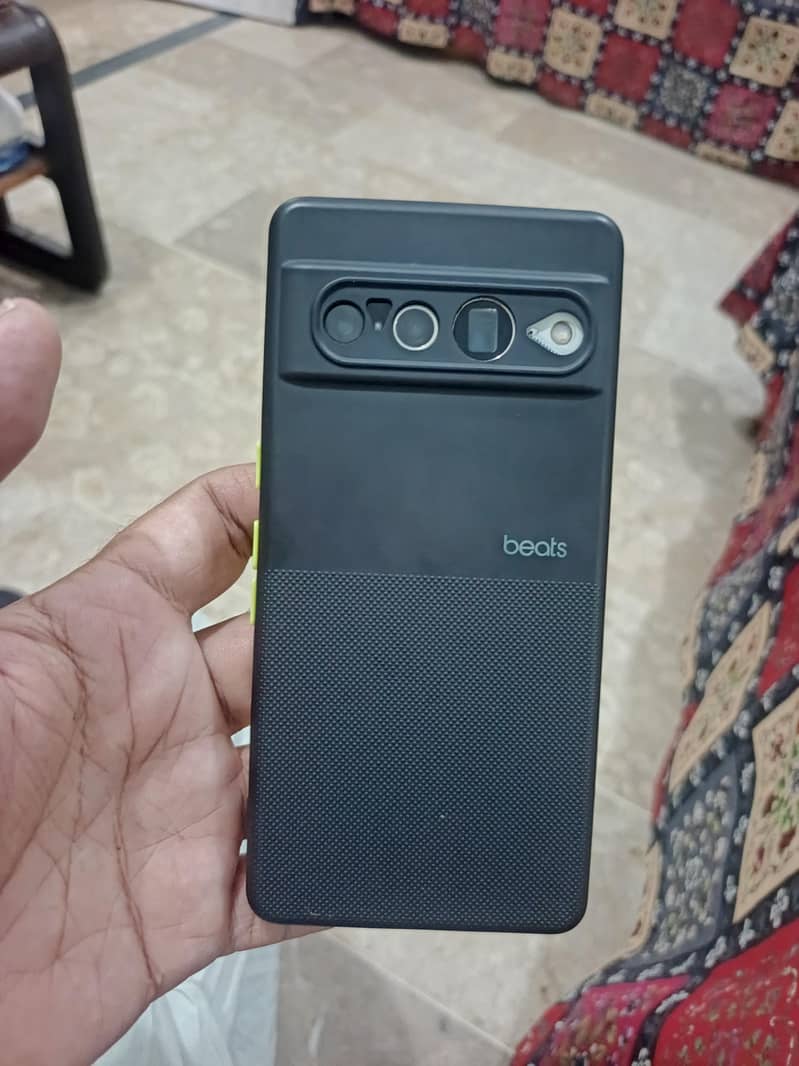 Google Pixel 7 Pro 6
