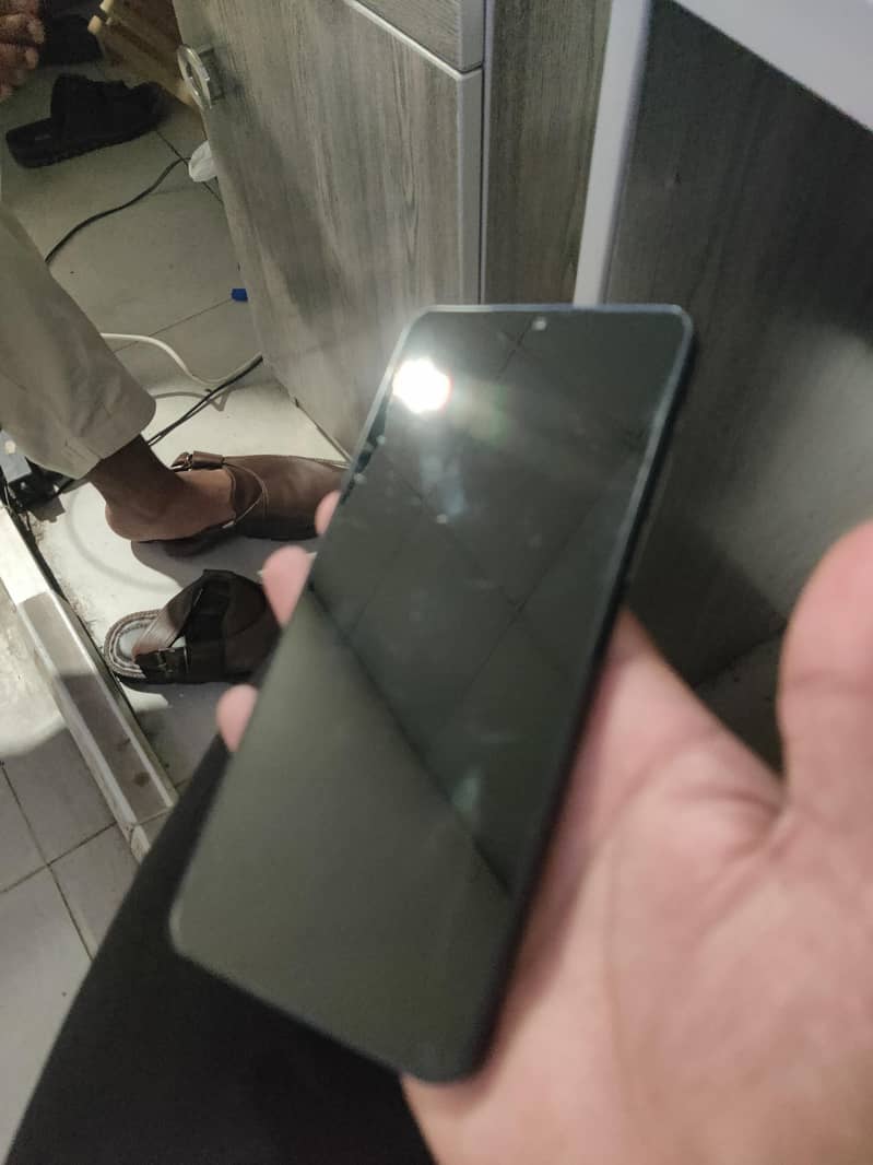 Samsung Mobile A06 1