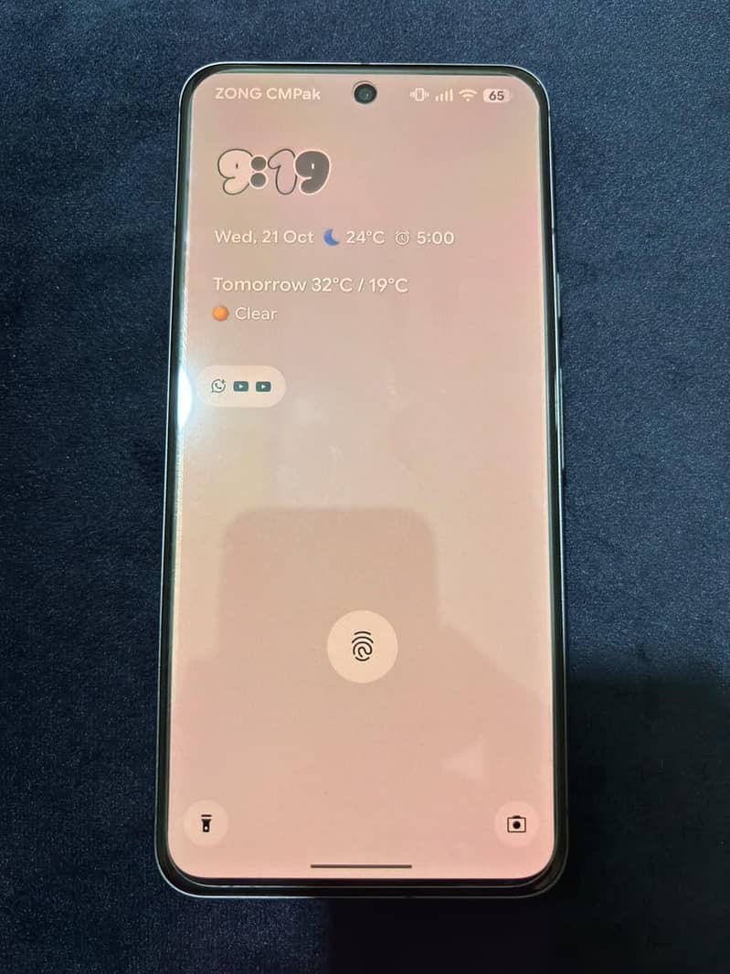 Google Pixel 8 5