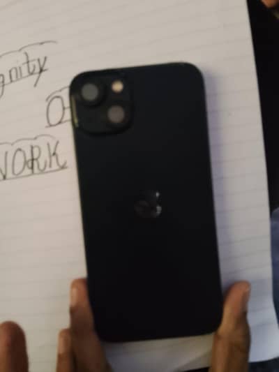 Apple iPhone 13