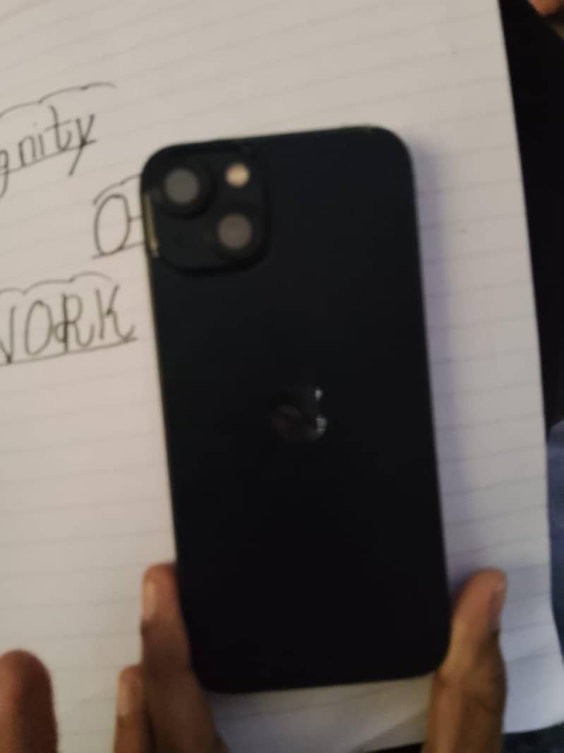 Apple iPhone 13 0
