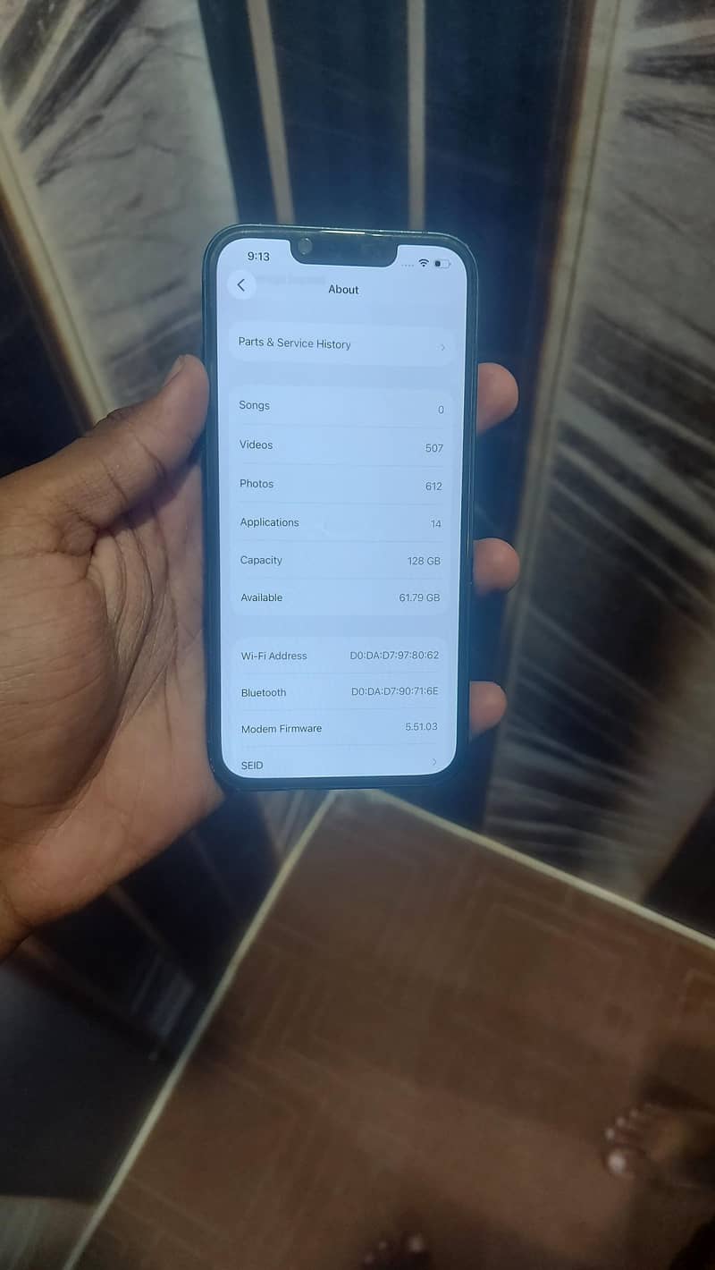 Apple iPhone 13 1