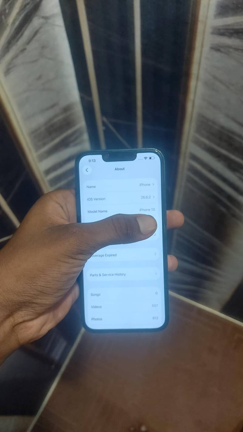 Apple iPhone 13 2