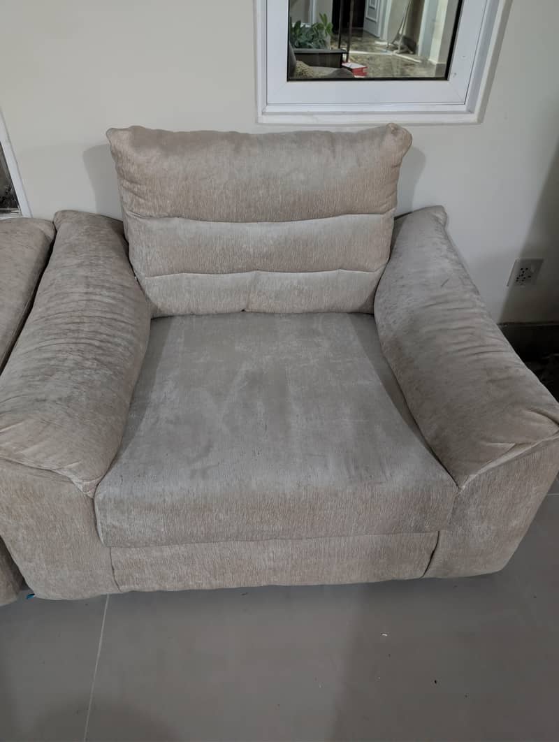 7seatsr sofa set 0