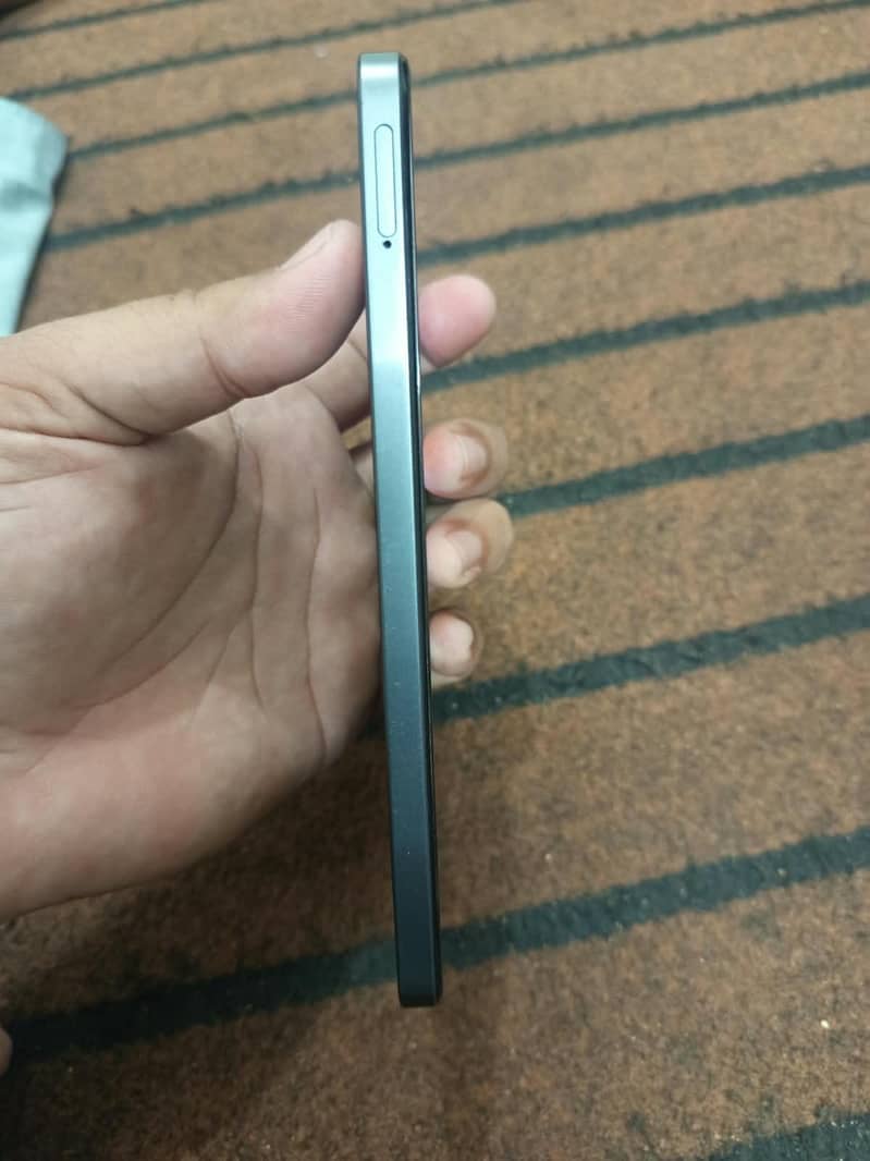 Realme Note 60x 2