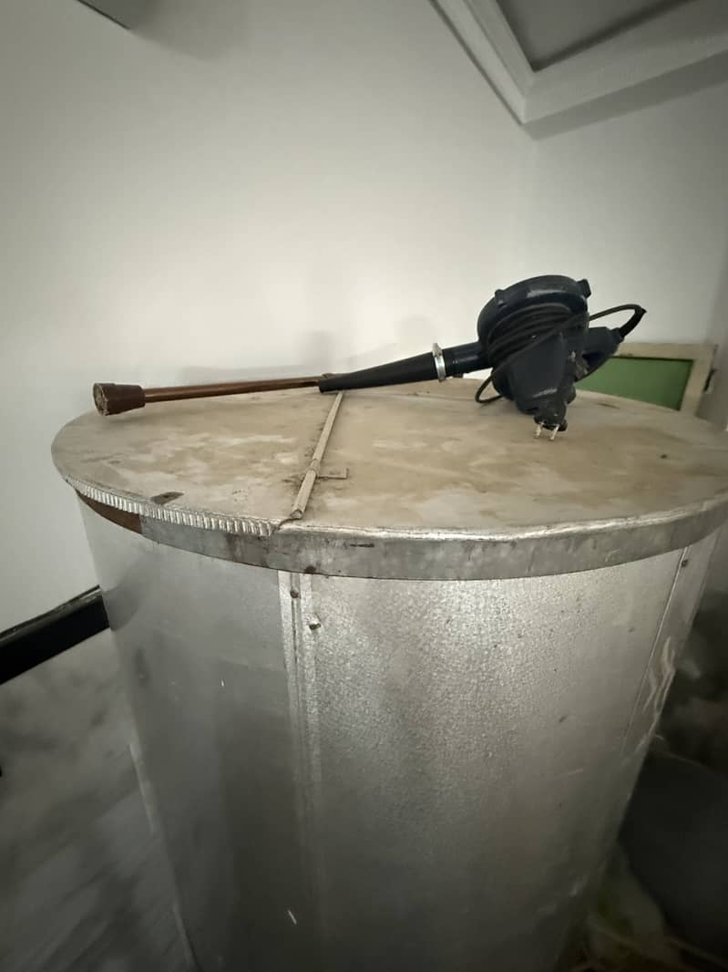 Wheat storage drum 6