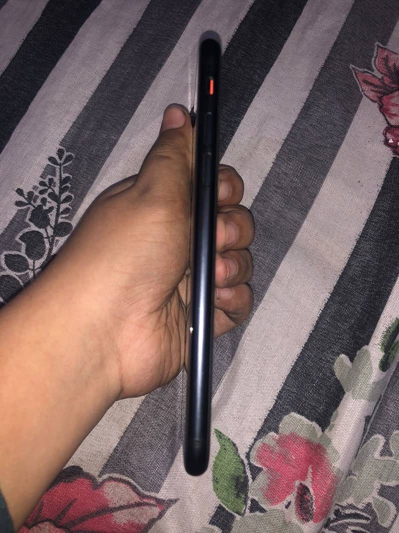 Apple iPhone SE 7