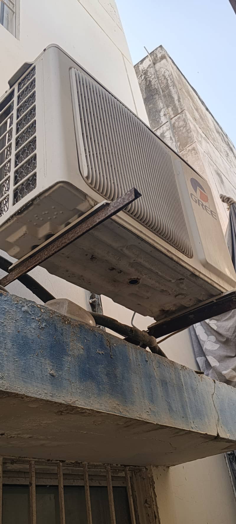 Gree split ac 2