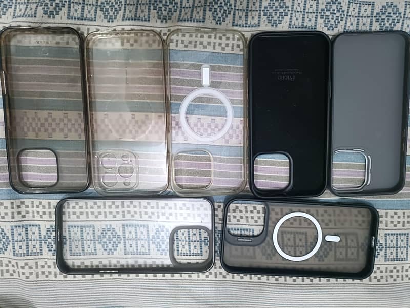 iphone 16 pro max covers 1