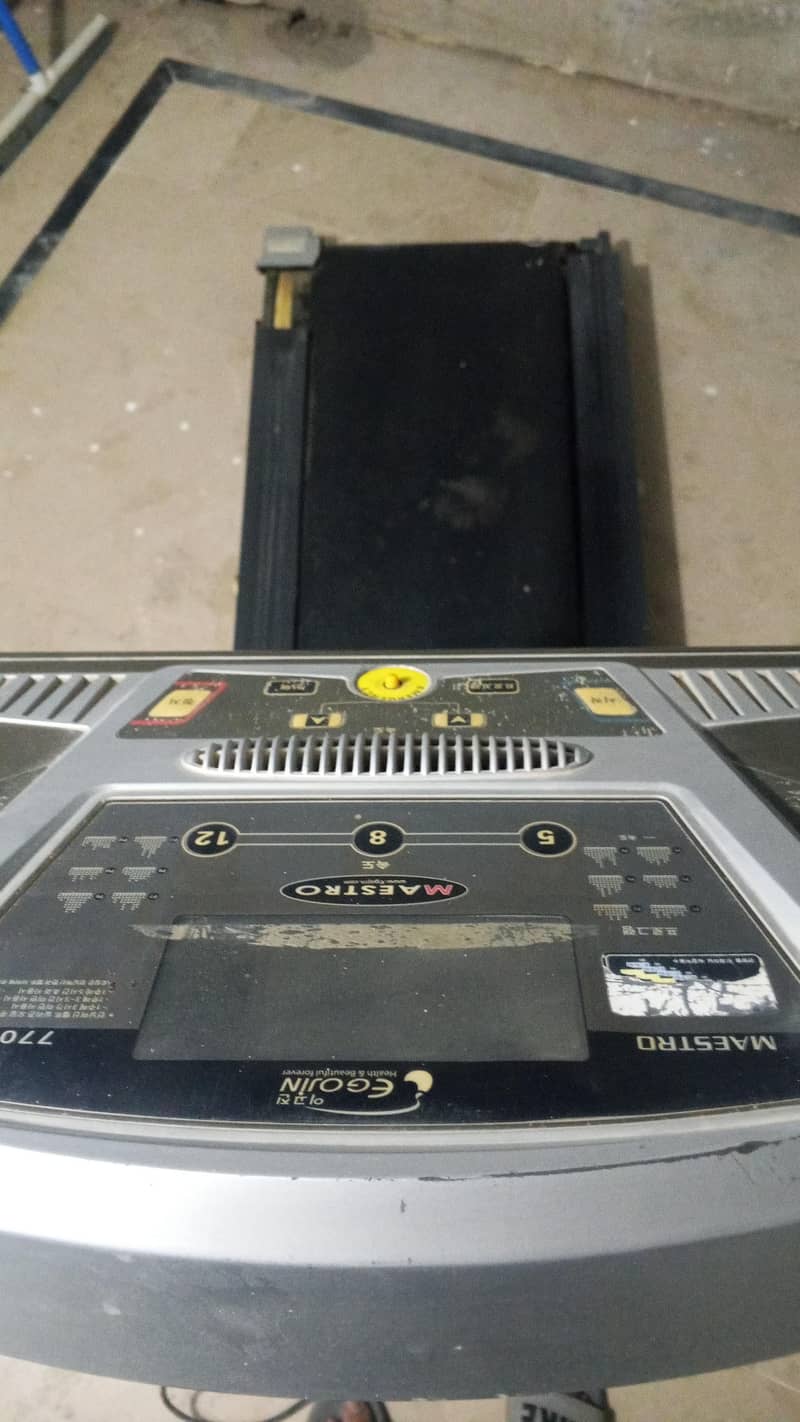 Electric Treadmill 1