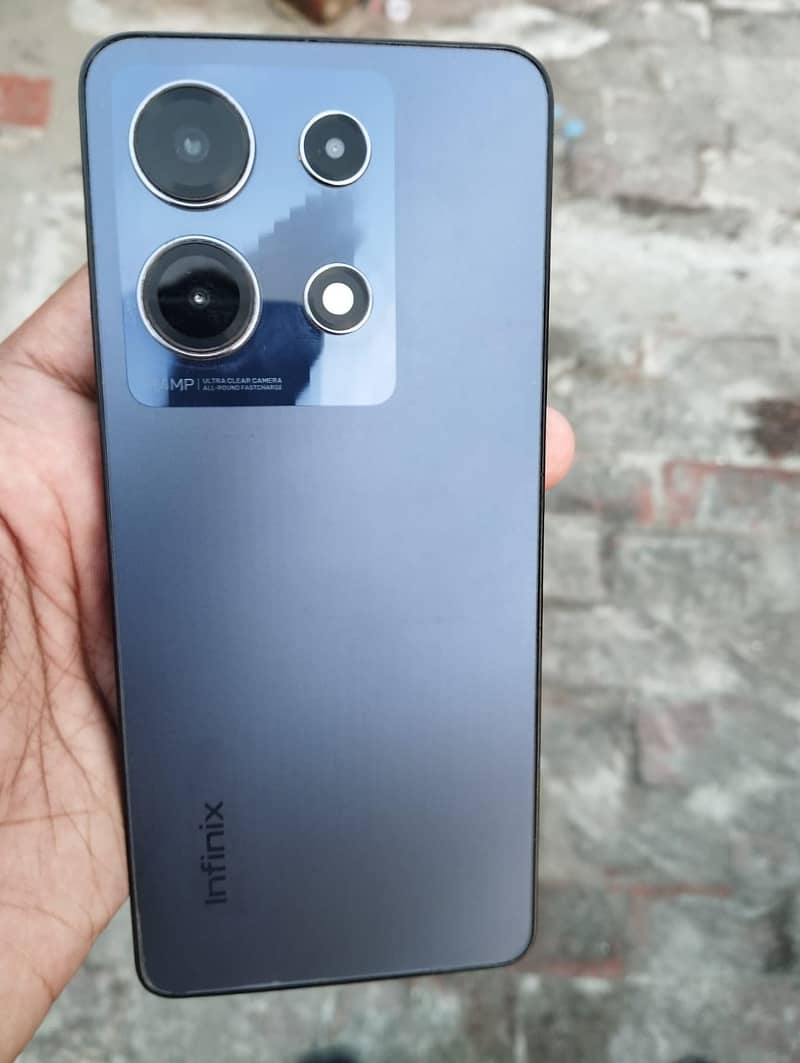 Infinix Note 30 Pro 0