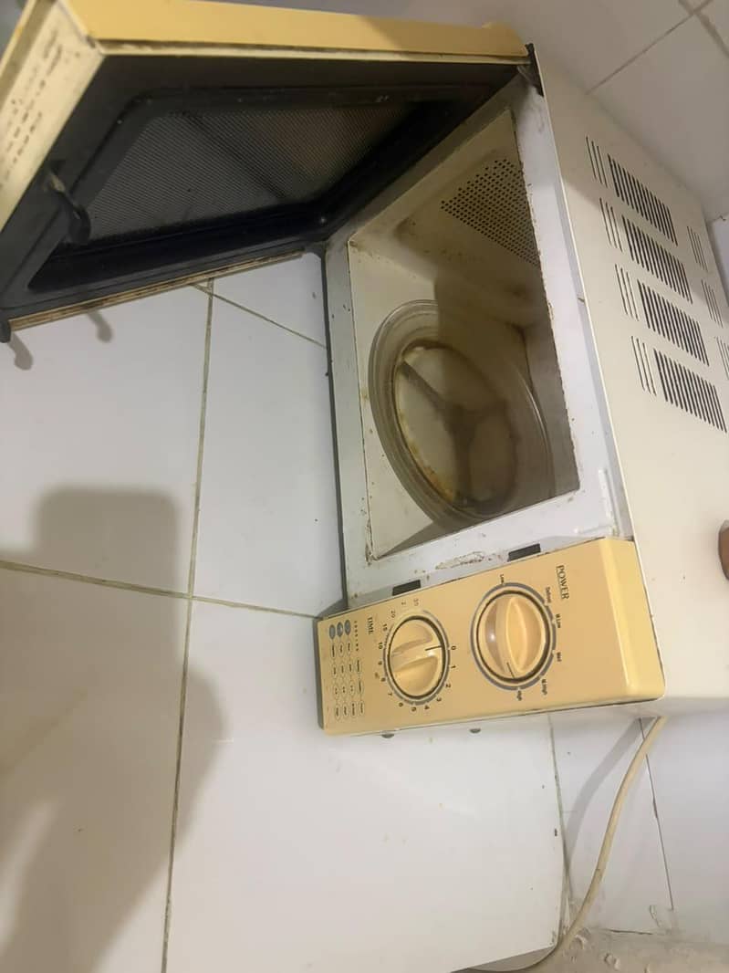 microwave 2