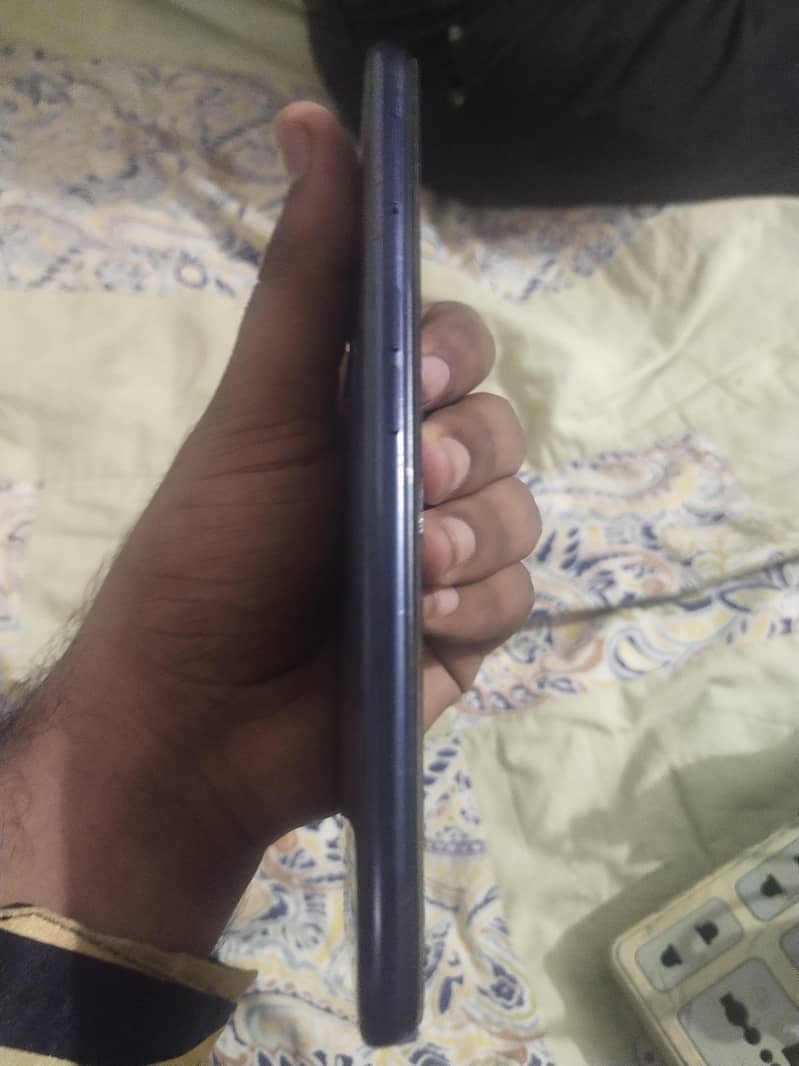 OPPO A54 5