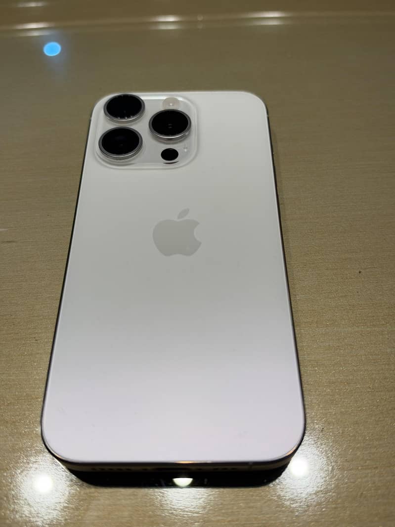 Apple iPhone 15 Pro - Non PTA 2