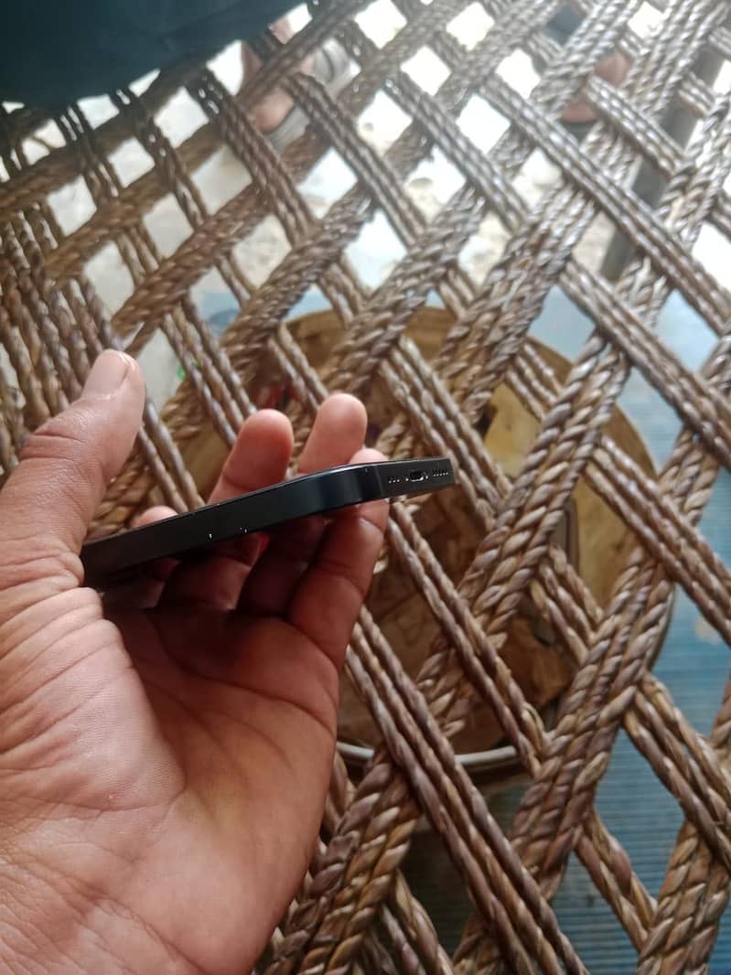 Apple iPhone 14 1