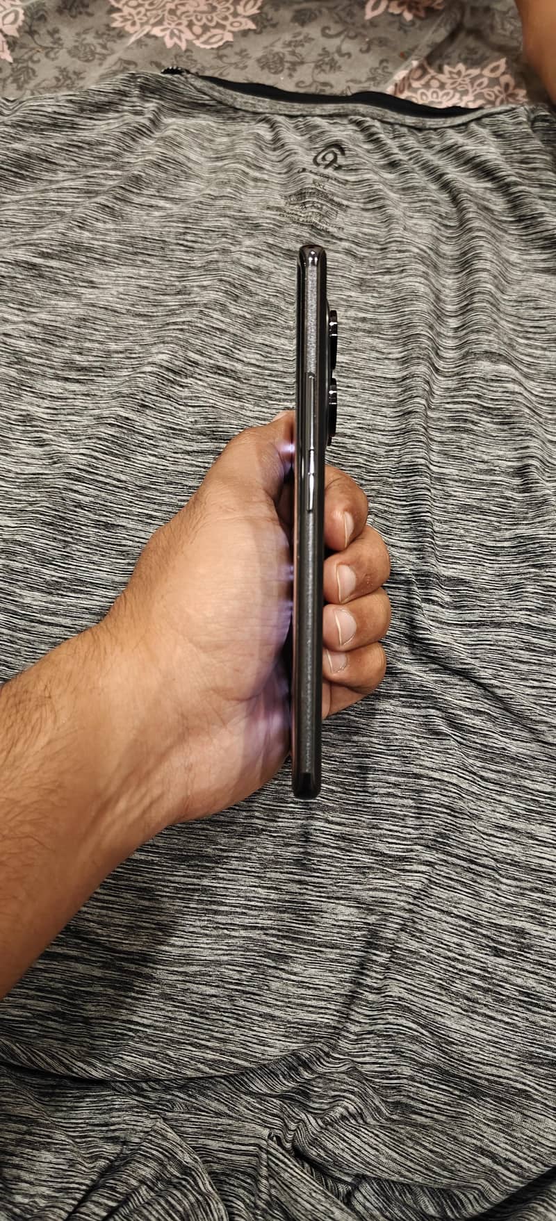 Xiaomi Redmi Note 14 Pro 5