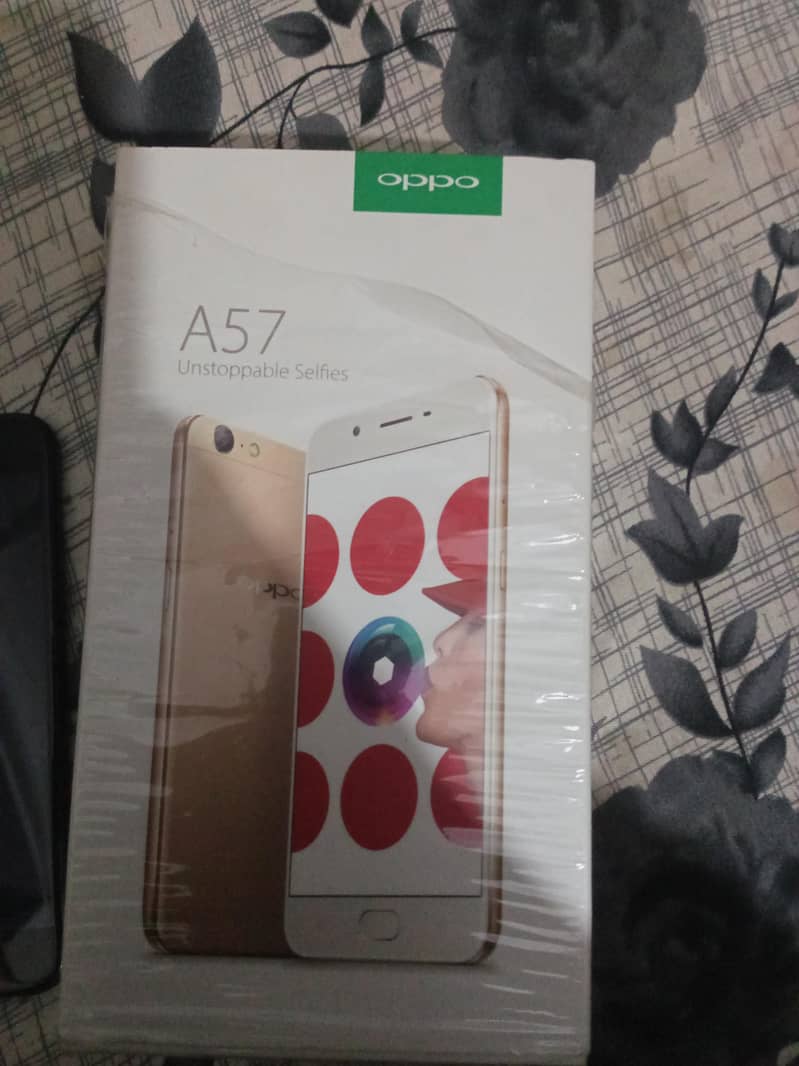OPPO A57 4