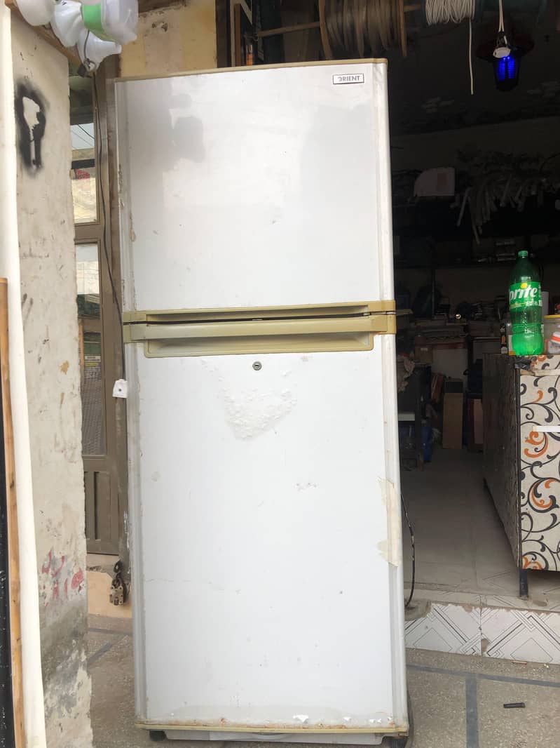 large size Refrigerator 1