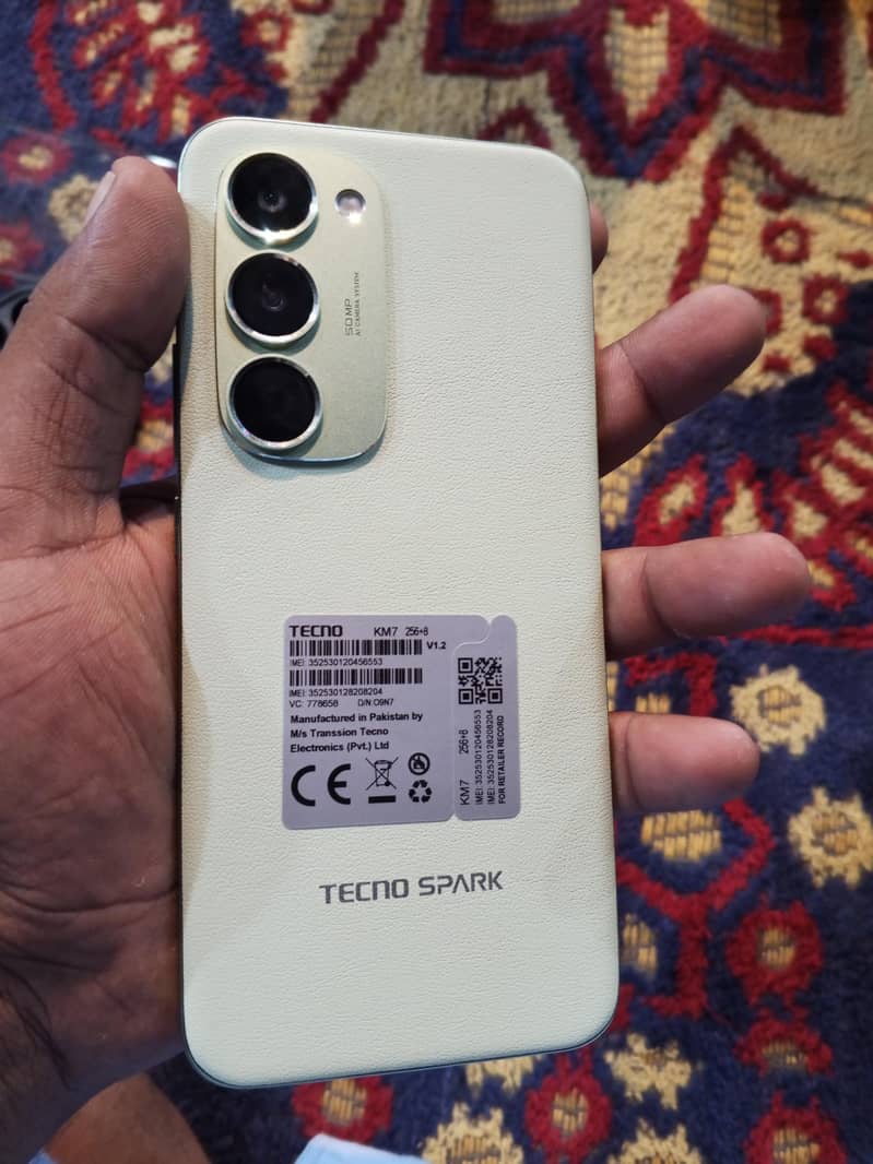 Tecno Spark 40 pro plus 2
