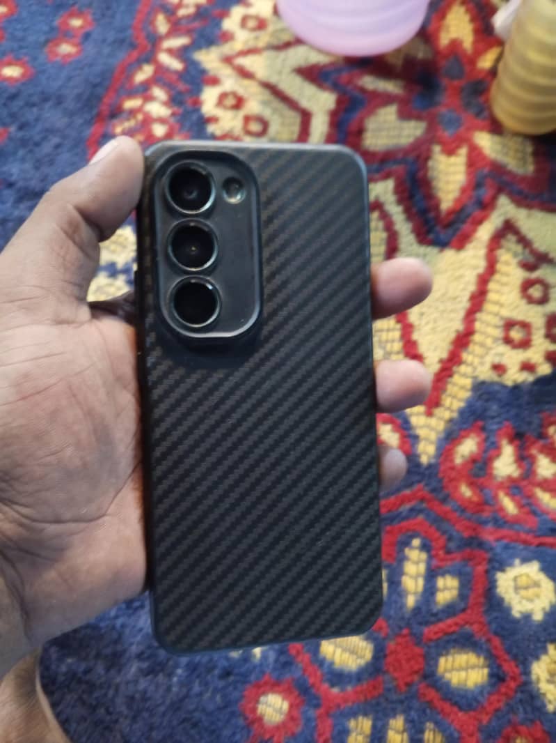 Tecno Spark 40 pro plus 4
