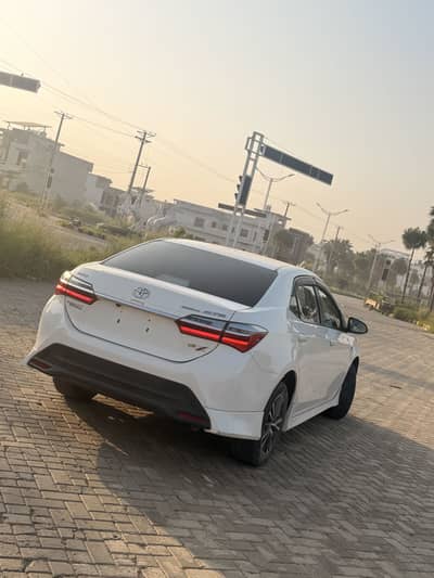 Toyota Corolla Altis 2021
