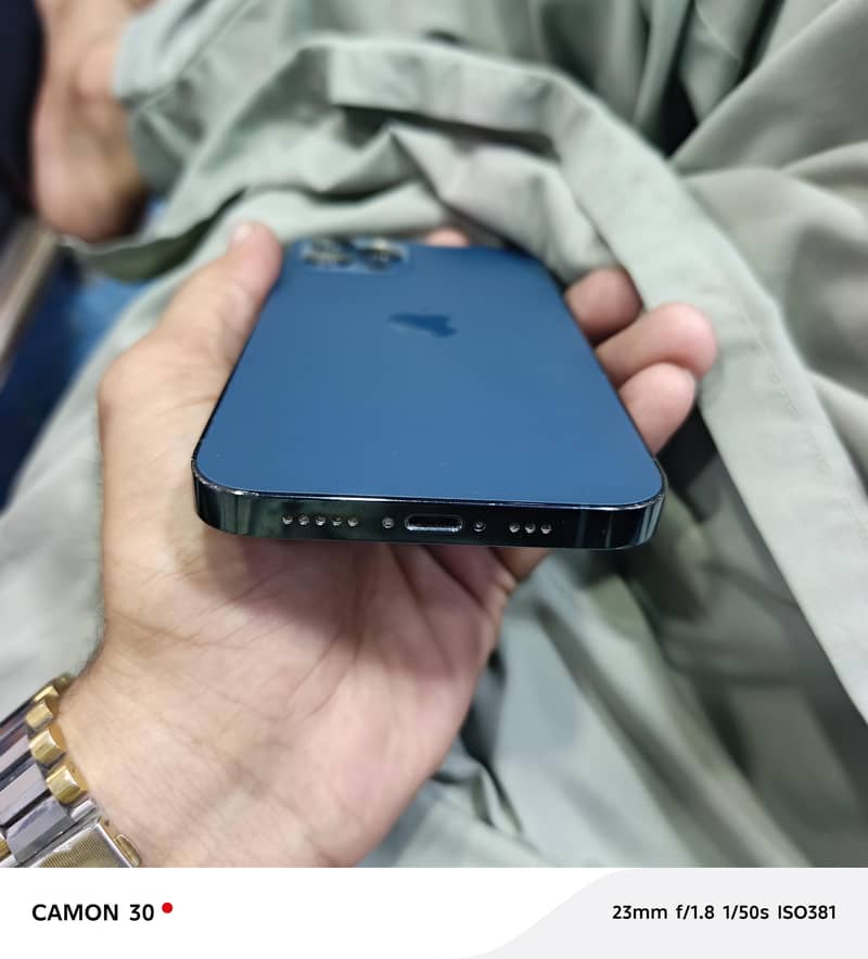 Apple iPhone 12 Pro 1