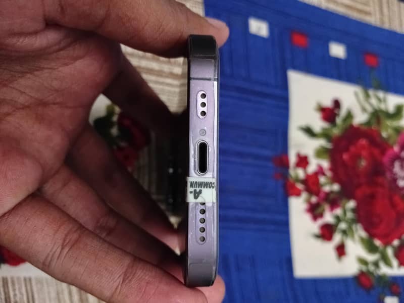 Apple iPhone 14 Pro 3