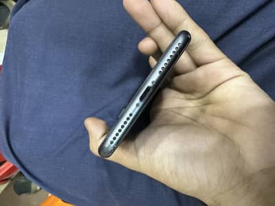 Apple iPhone 8 Plus