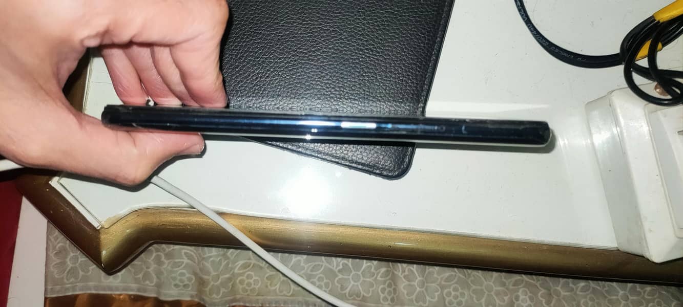 OPPO Reno 2f 3