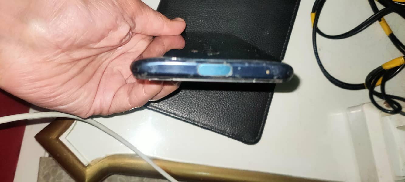 OPPO Reno 2f 5
