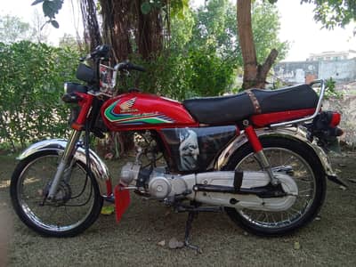 2017 mode cd 70.  in range of 90000