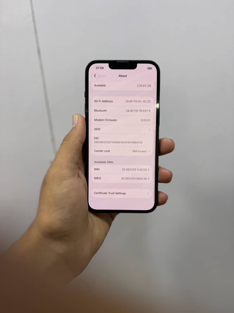 Apple iPhone 14 4