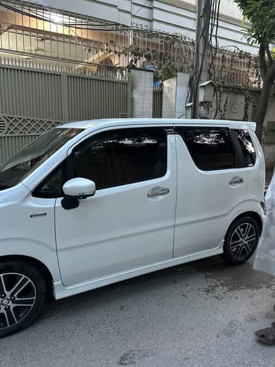 Suzuki Wagon R 2021/24