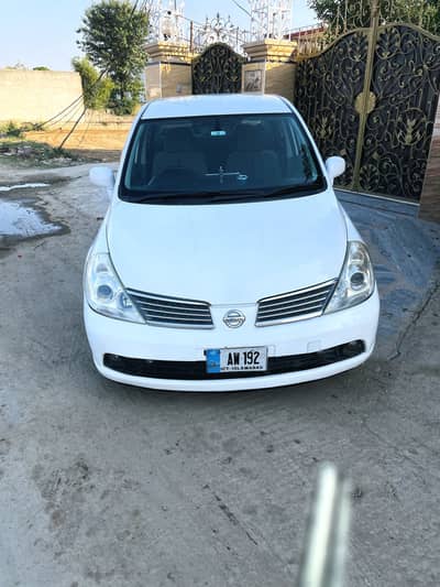 Nissan Tiida 2007