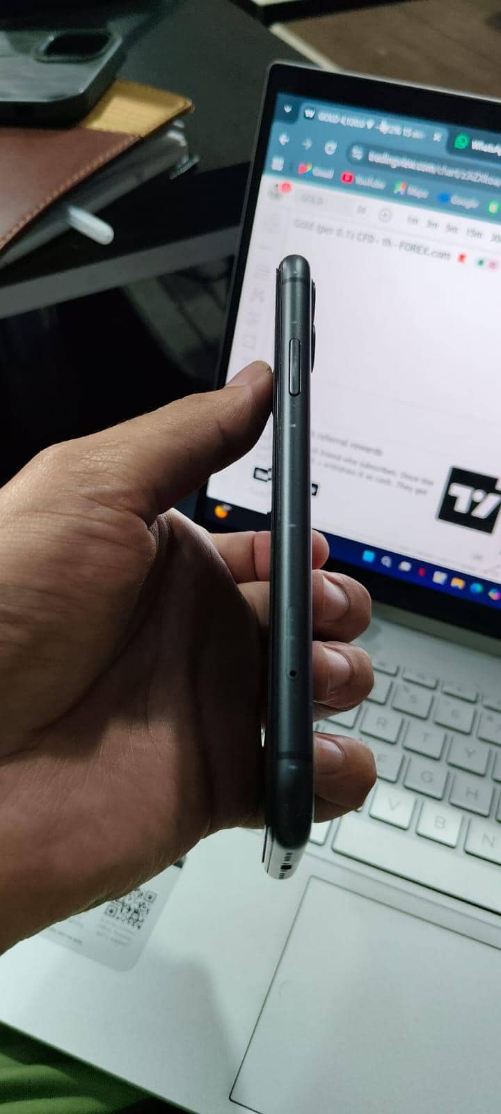Apple iPhone 11 1