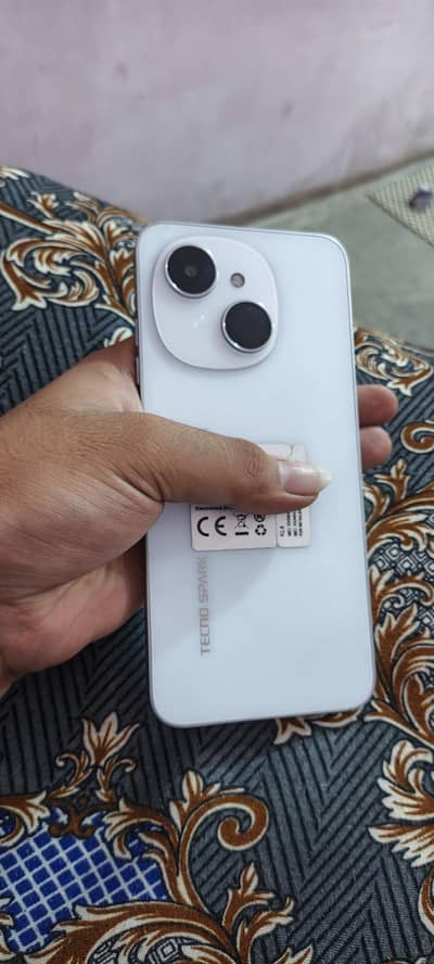 Tecno Spark Go 1