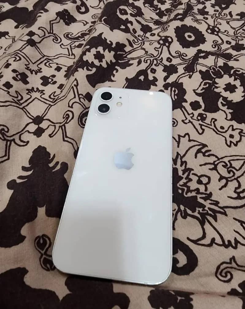 Apple iPhone 12 0