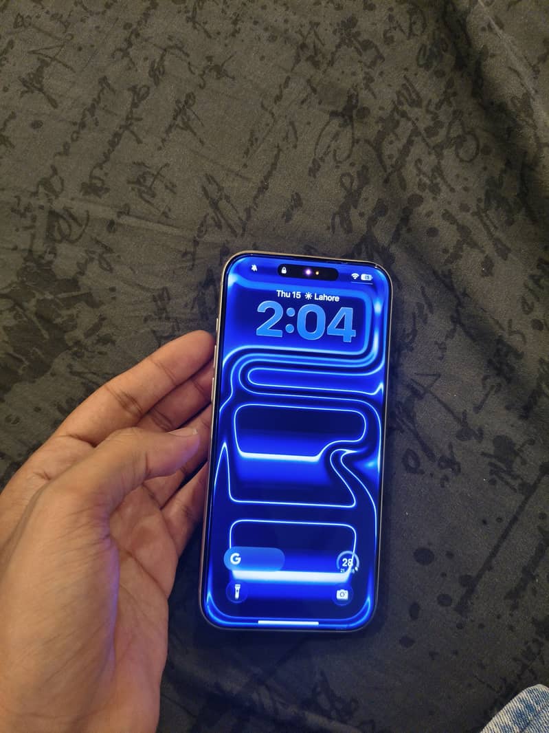 Apple iPhone 17 Pro Max 3