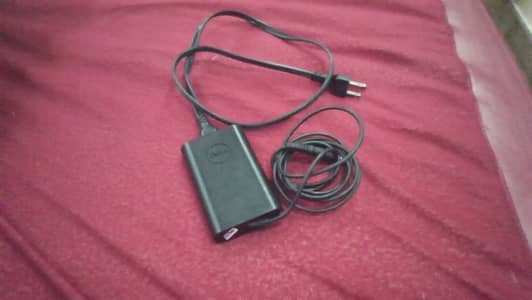 Dell 65w AC Adapter 19.5v Round Pin | Laptopp Charger