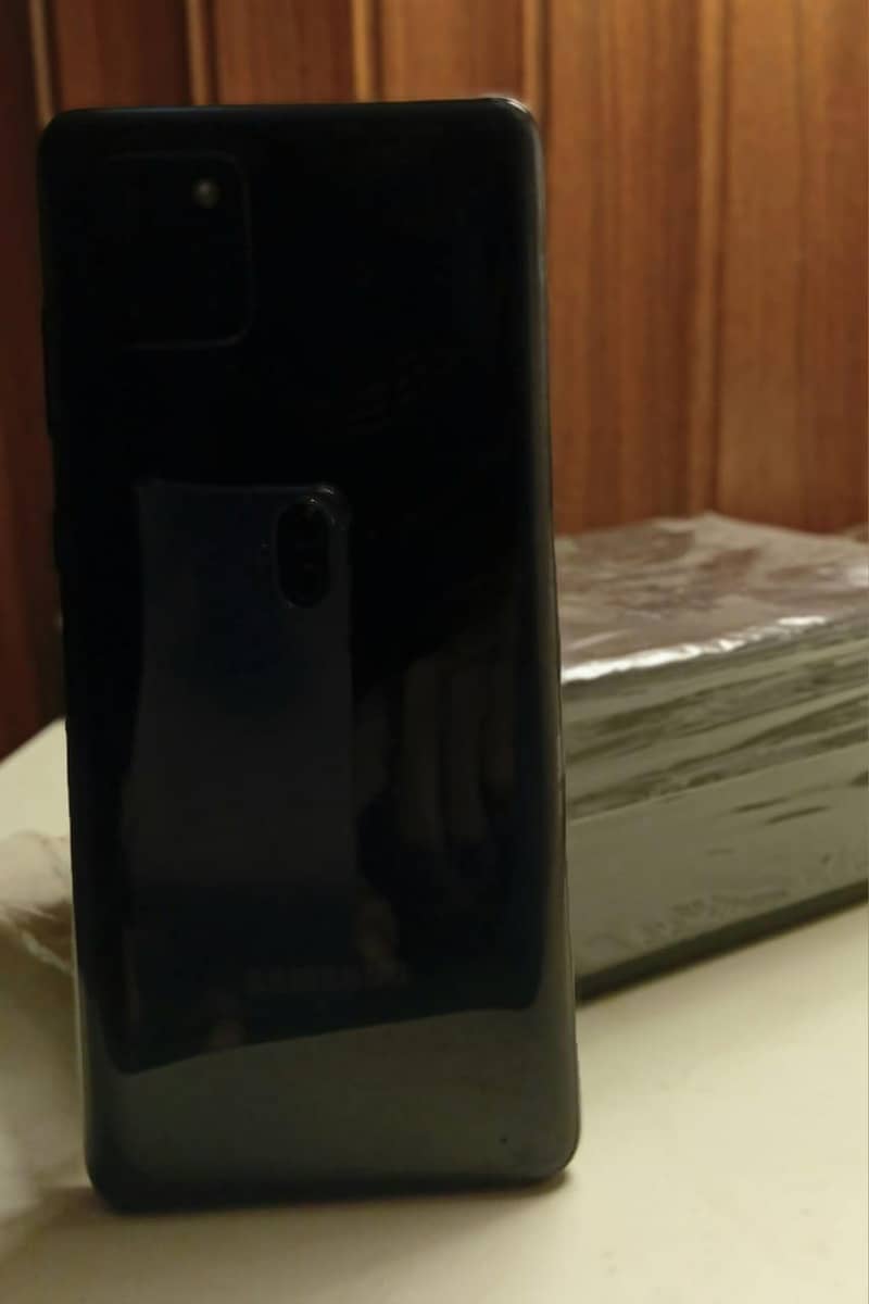Samsung Mobile Note10 Lite 3