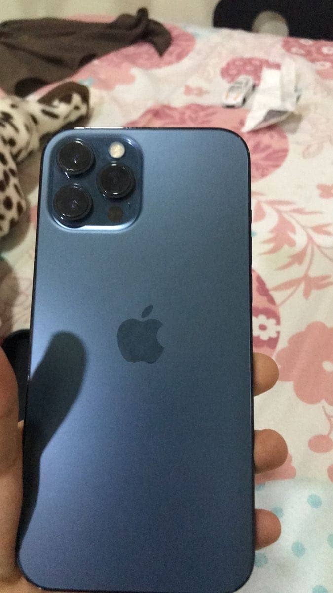 Apple iPhone 12 Pro 2