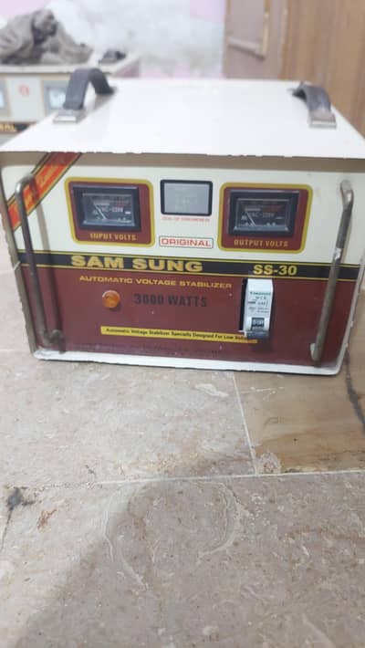 Samsung Stabilizer SS-30 , 3000 Watts
