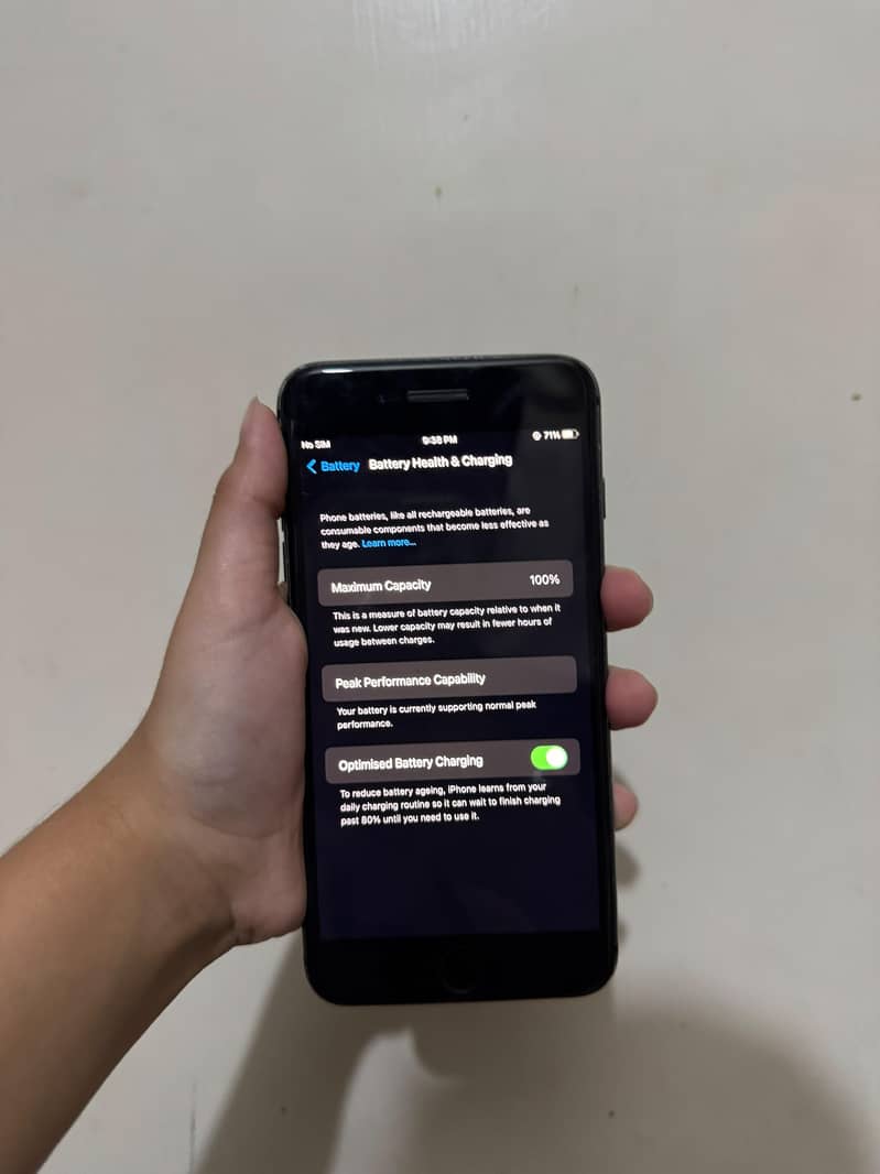 Apple iPhone 8 Plus 8