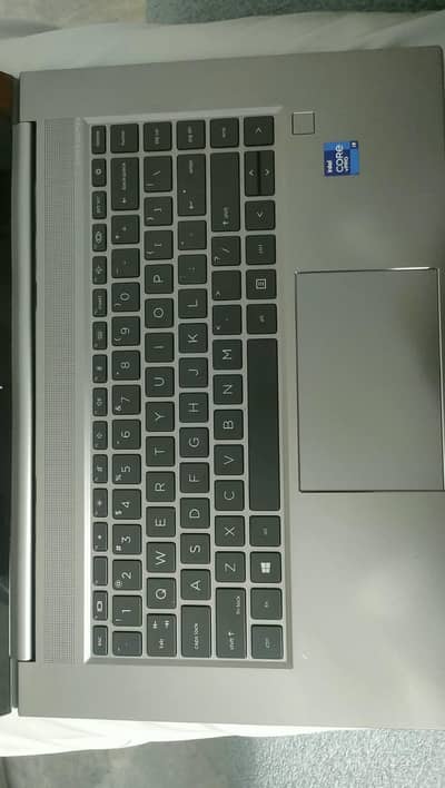 HP ZBook clean condition Contact 03423974665